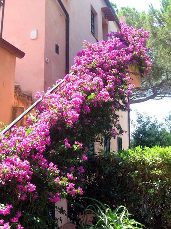 Villa San Giuseppe Porto Azzurro Exterior photo